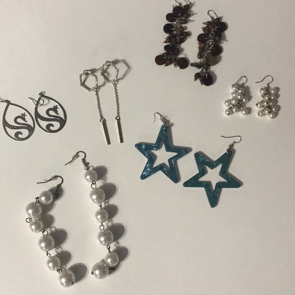 Earring lot
